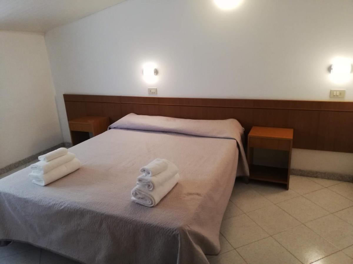 Hotel La Bella Vita ริมินี ภายนอก รูปภาพ